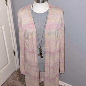 Nice cardigan pastel colors beautiful!